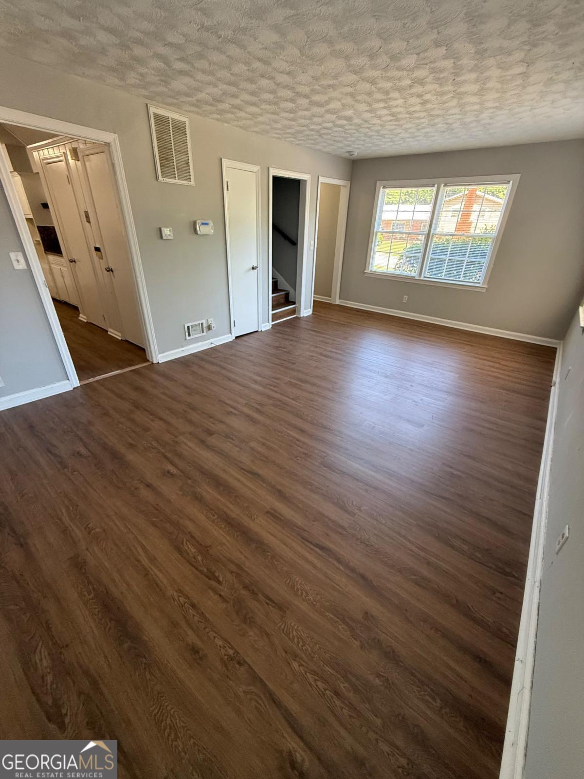 2120 Milano Drive Property Photo 3