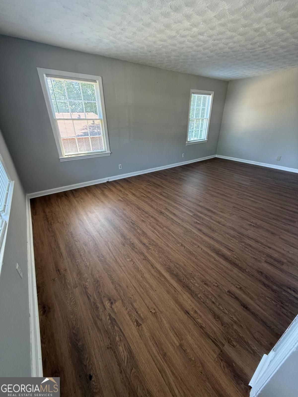 2120 Milano Drive Property Photo 4