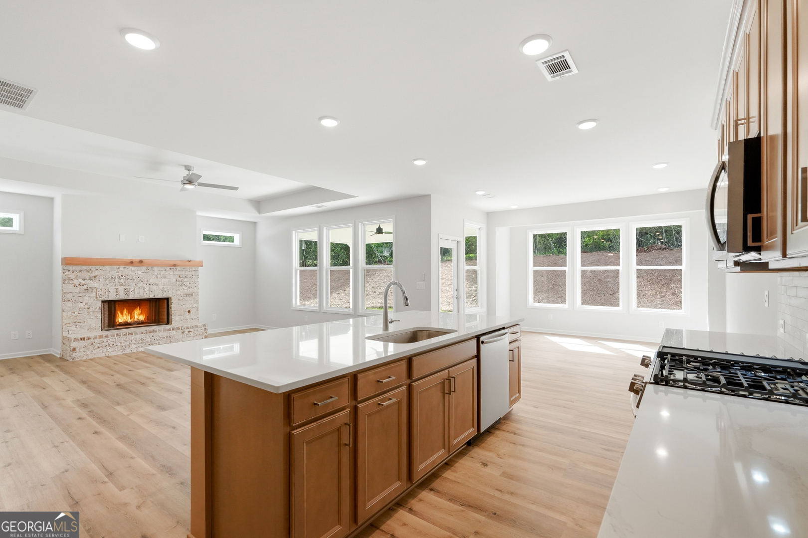 618 Sweetgrass Drive Property Photo 15