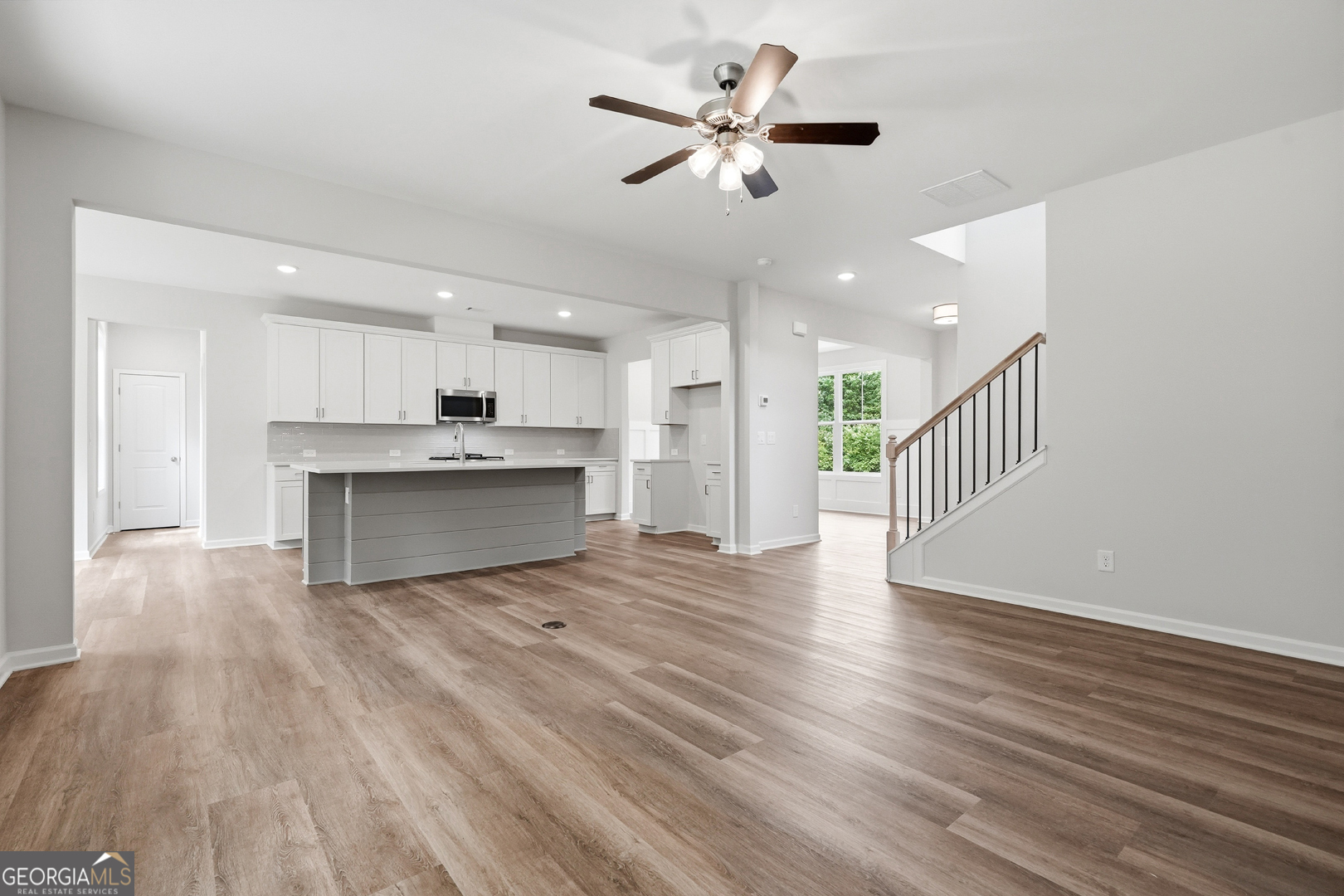 630 Sweetgrass Drive Property Photo 10
