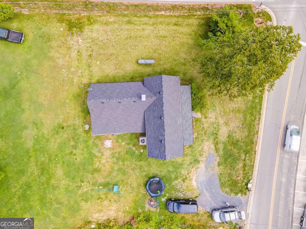 400 Sam Love Road Property Photo 11