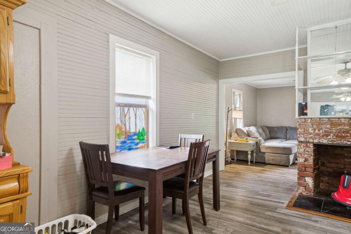 400 Sam Love Road Property Photo 14