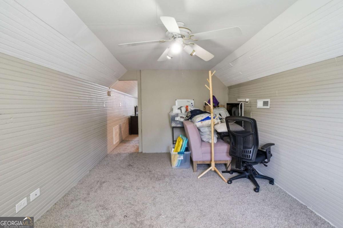 400 Sam Love Road Property Photo 26