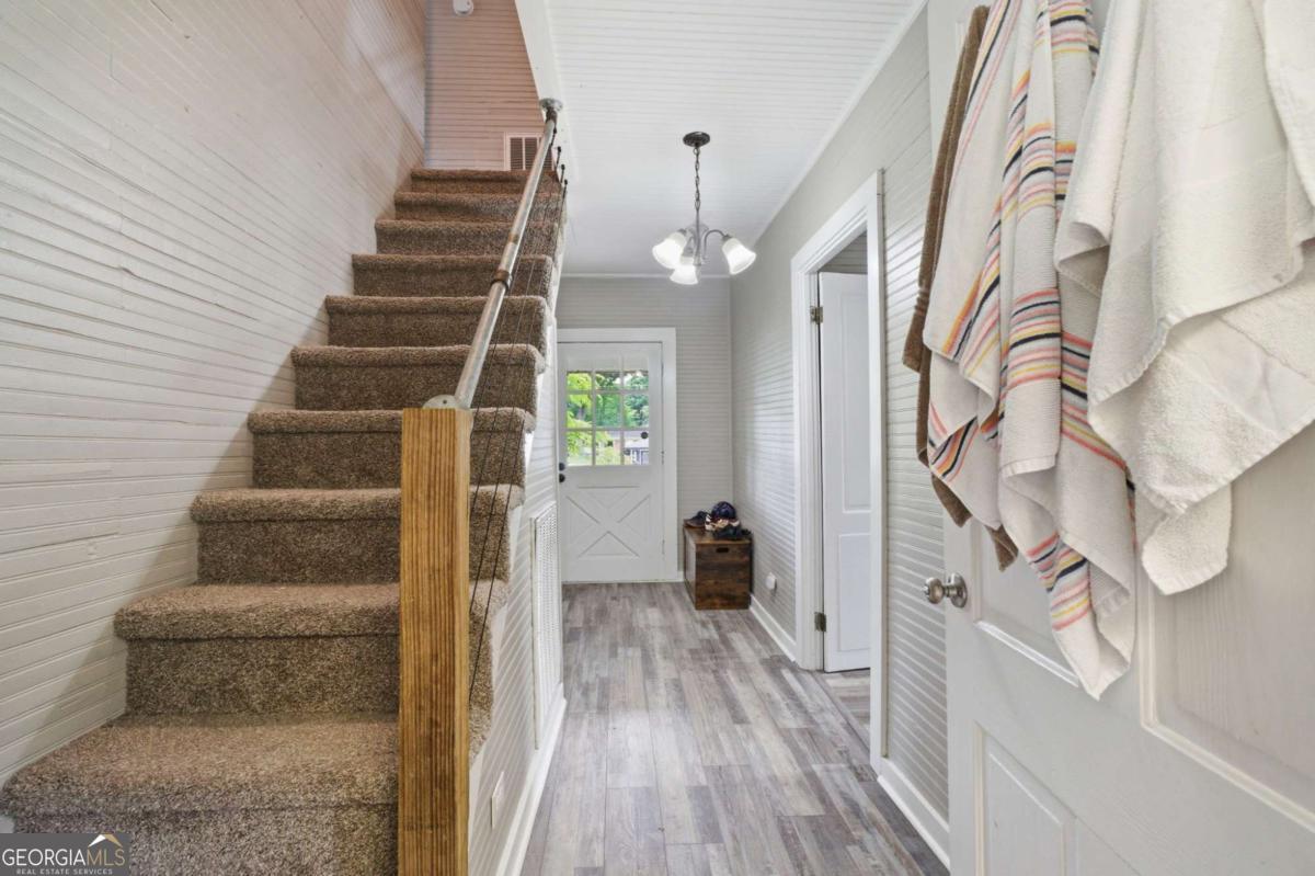 400 Sam Love Road Property Photo 29