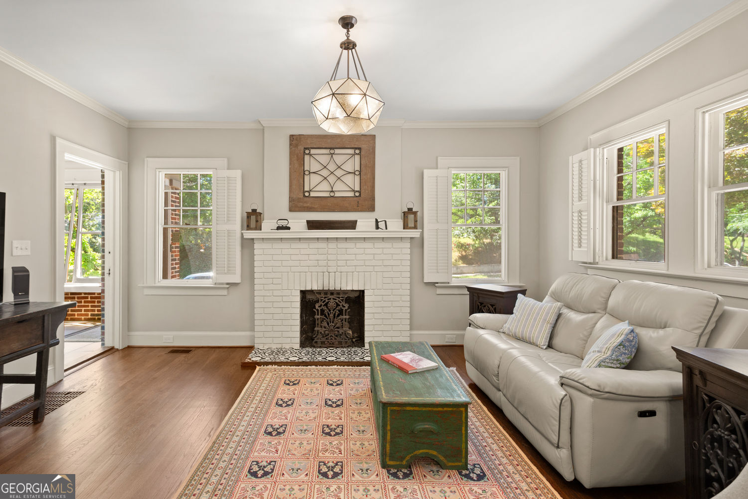 1937 Mercer Avenue Property Photo 10