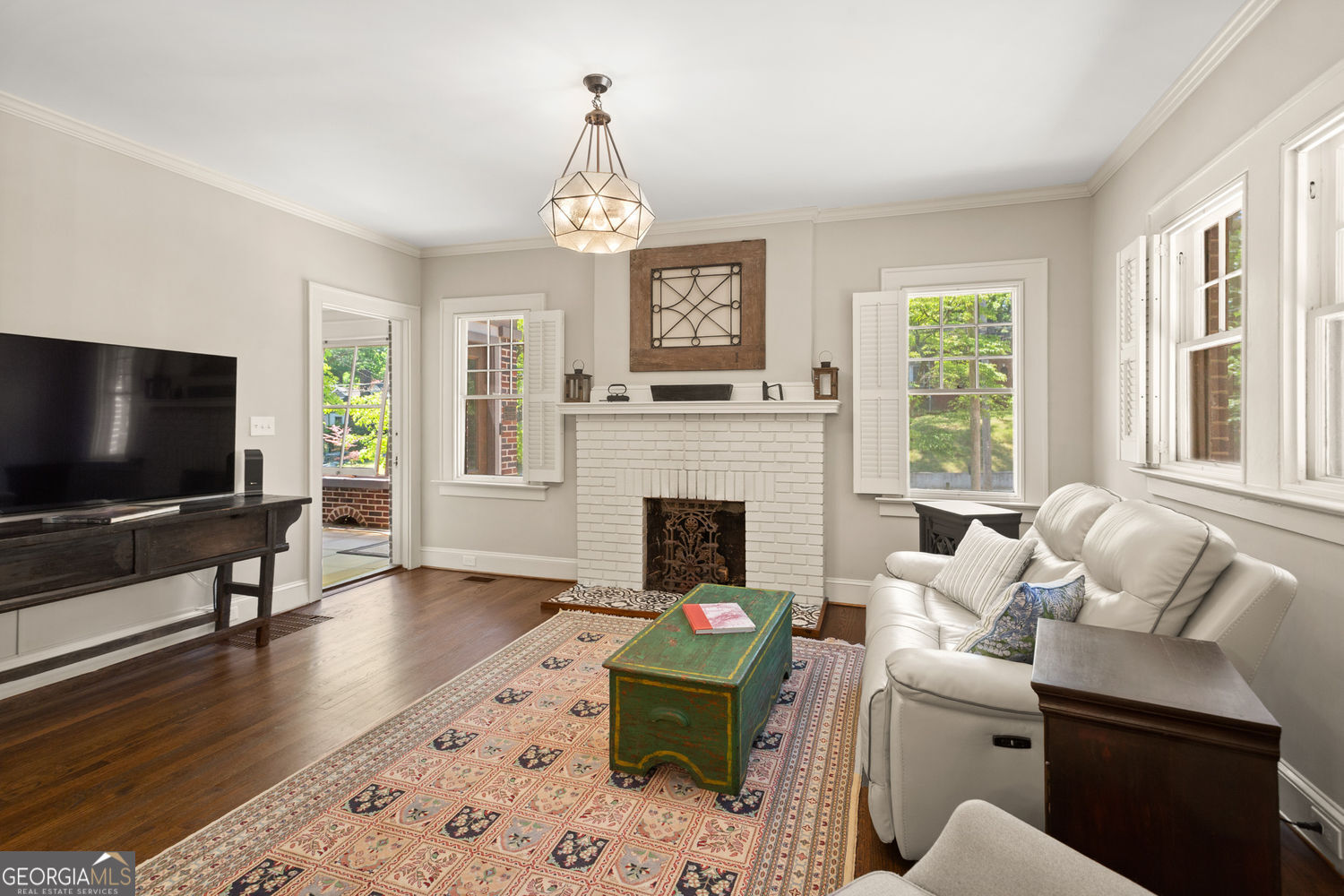 1937 Mercer Avenue Property Photo 12