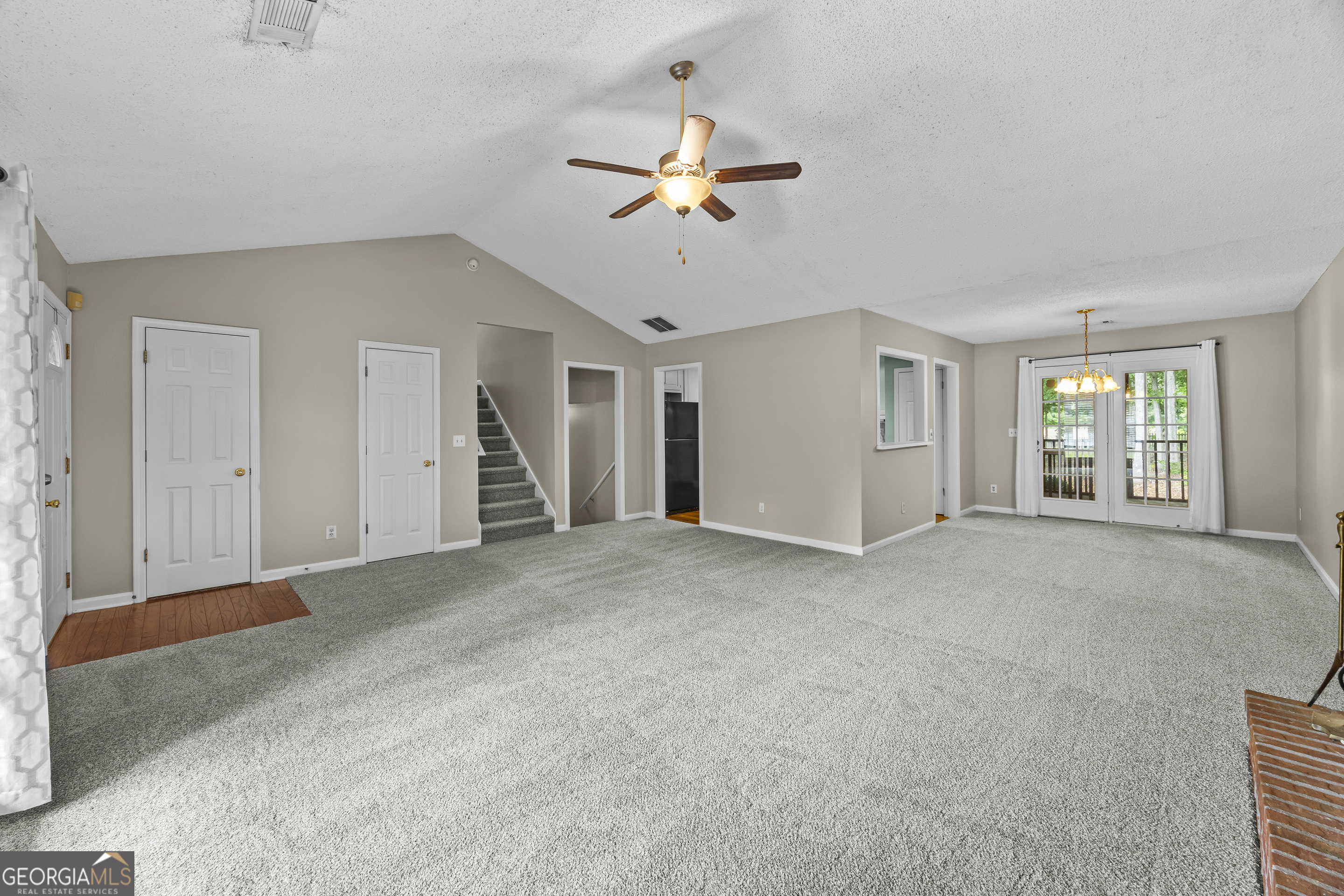 455 Charlyne Way Property Photo 10