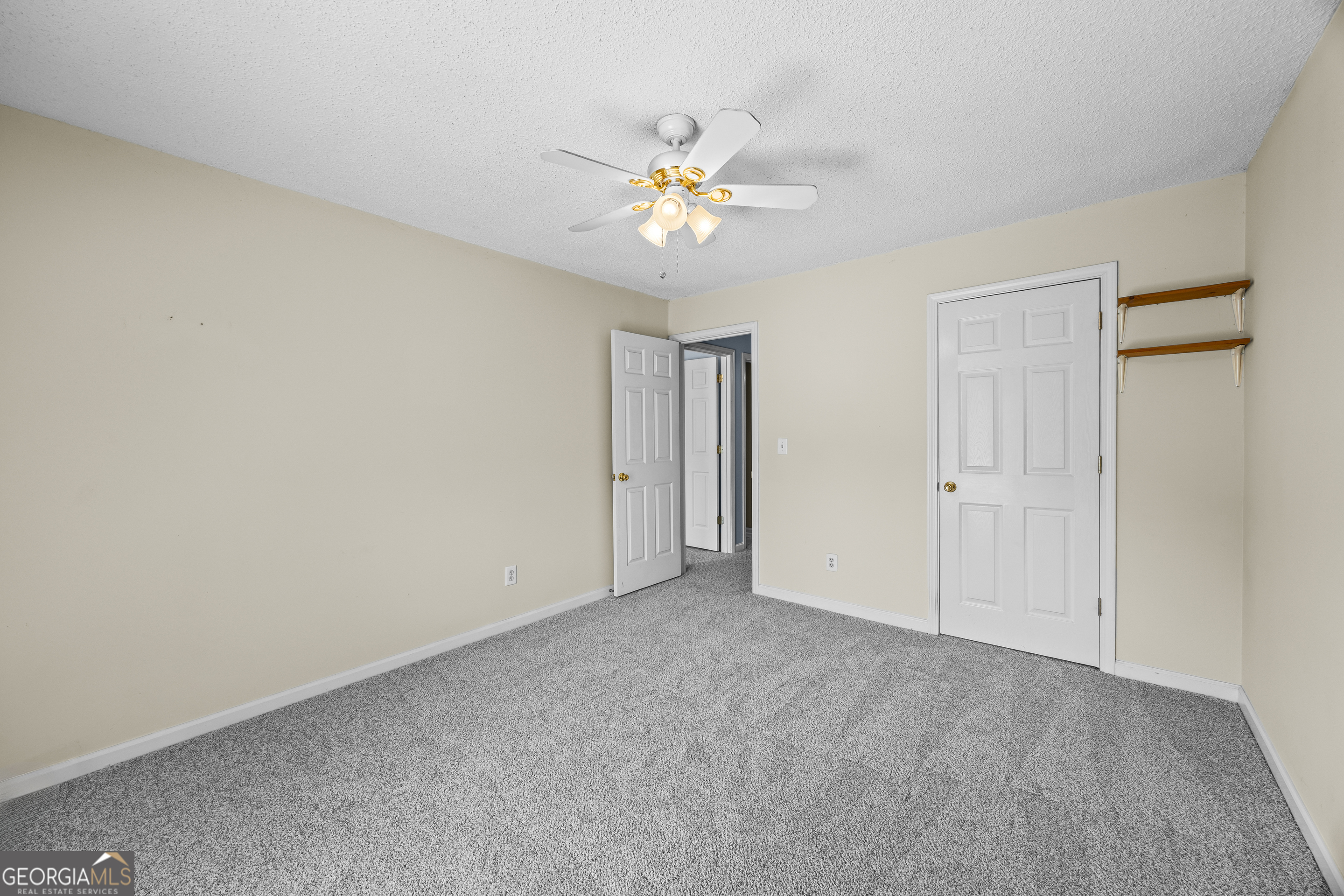 455 Charlyne Way Property Photo 31