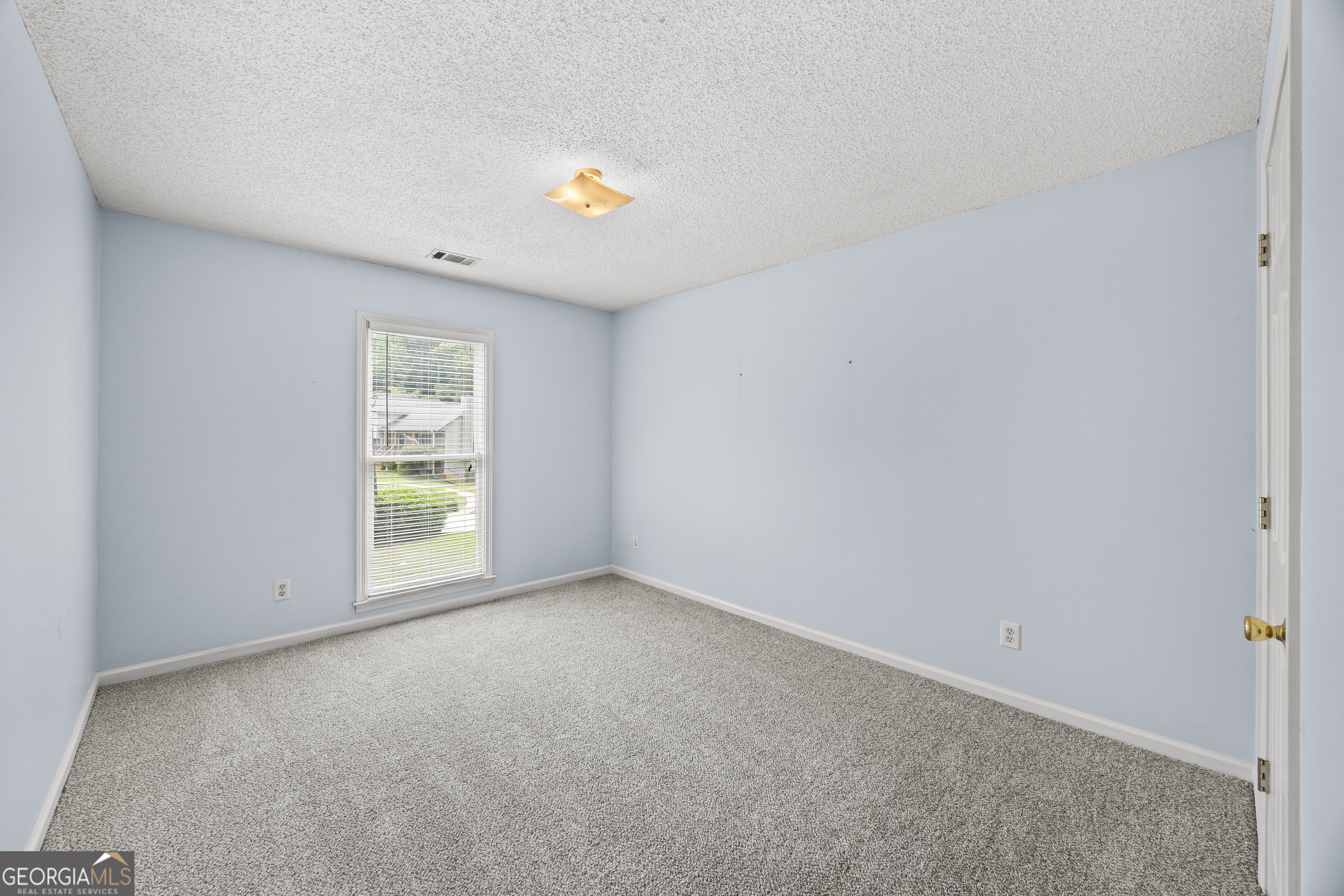 455 Charlyne Way Property Photo 32