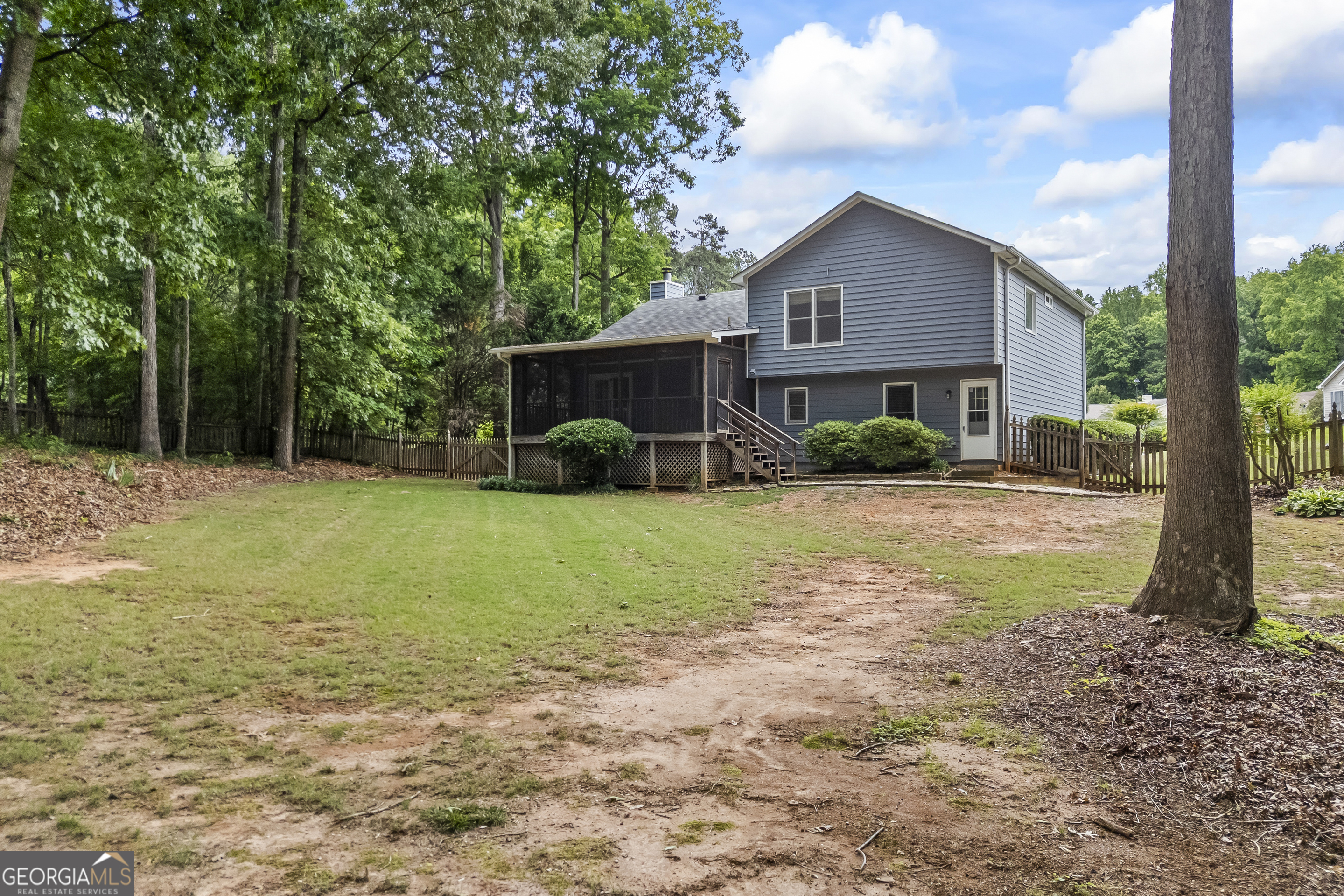 455 Charlyne Way Property Photo 42