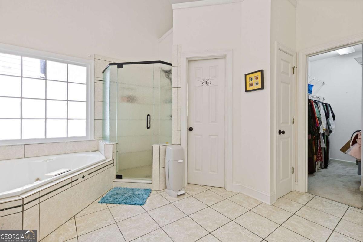 264 Spalding Gates Drive Property Photo 22