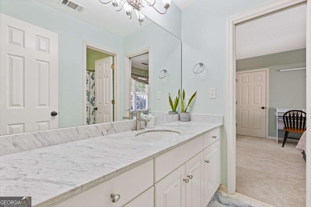 264 Spalding Gates Drive Property Photo 27