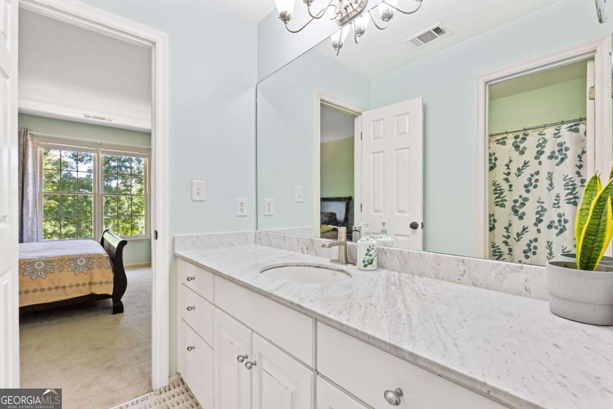 264 Spalding Gates Drive Property Photo 28