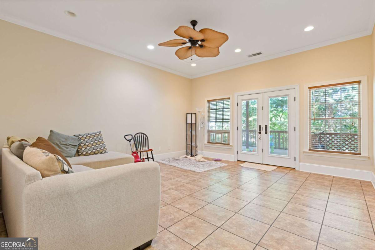 264 Spalding Gates Drive Property Photo 36