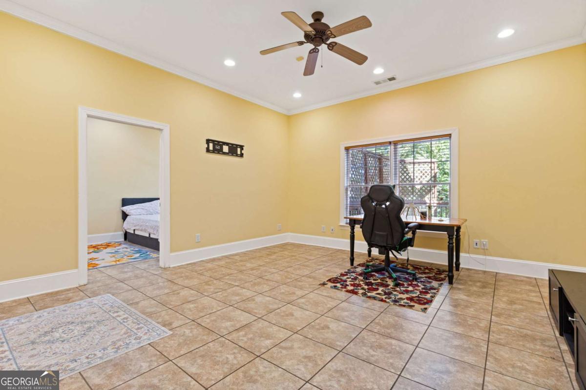 264 Spalding Gates Drive Property Photo 41