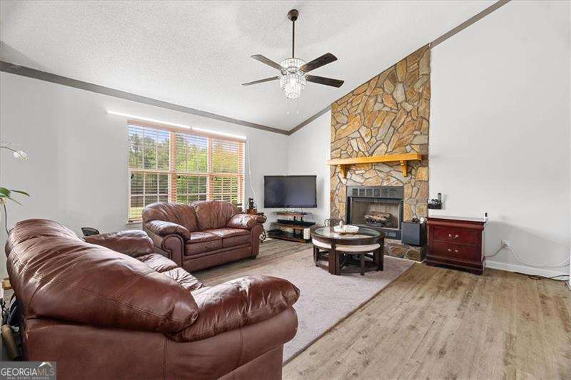 143 Honeysuckle Drive Se Property Photo 11