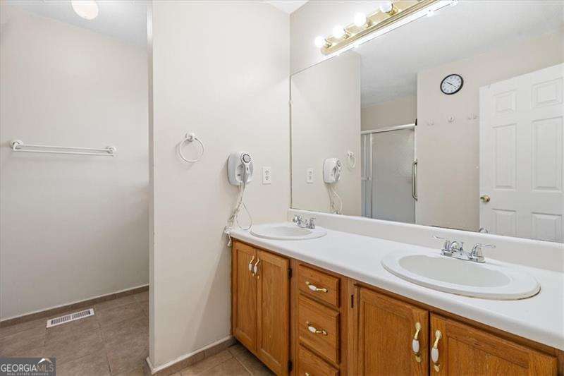 143 Honeysuckle Drive Se Property Photo 21