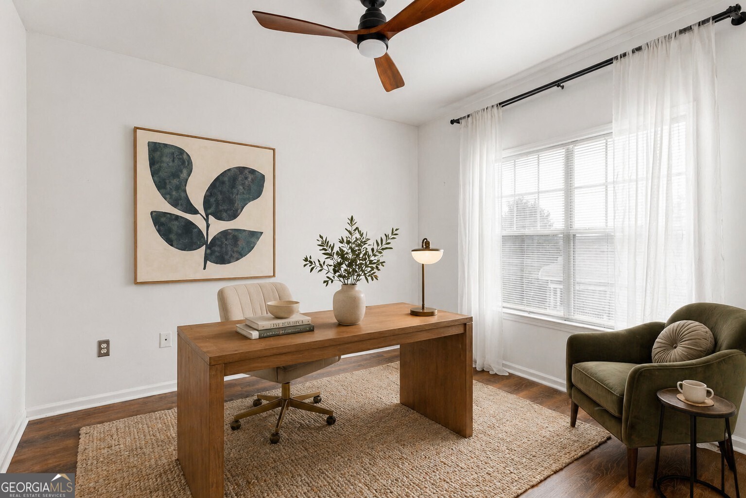 2700 Pine Tree Road Ne # 1317 Property Photo 11