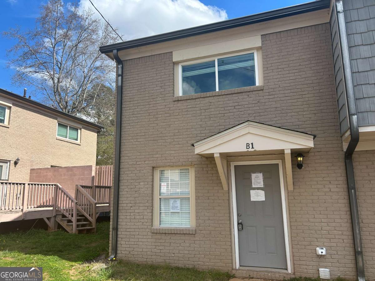 2604 Campbellton Road SW # 1B Property Photo 1