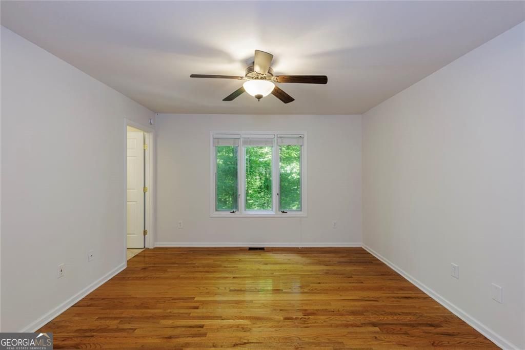 3450 Winfair Place Property Photo 20
