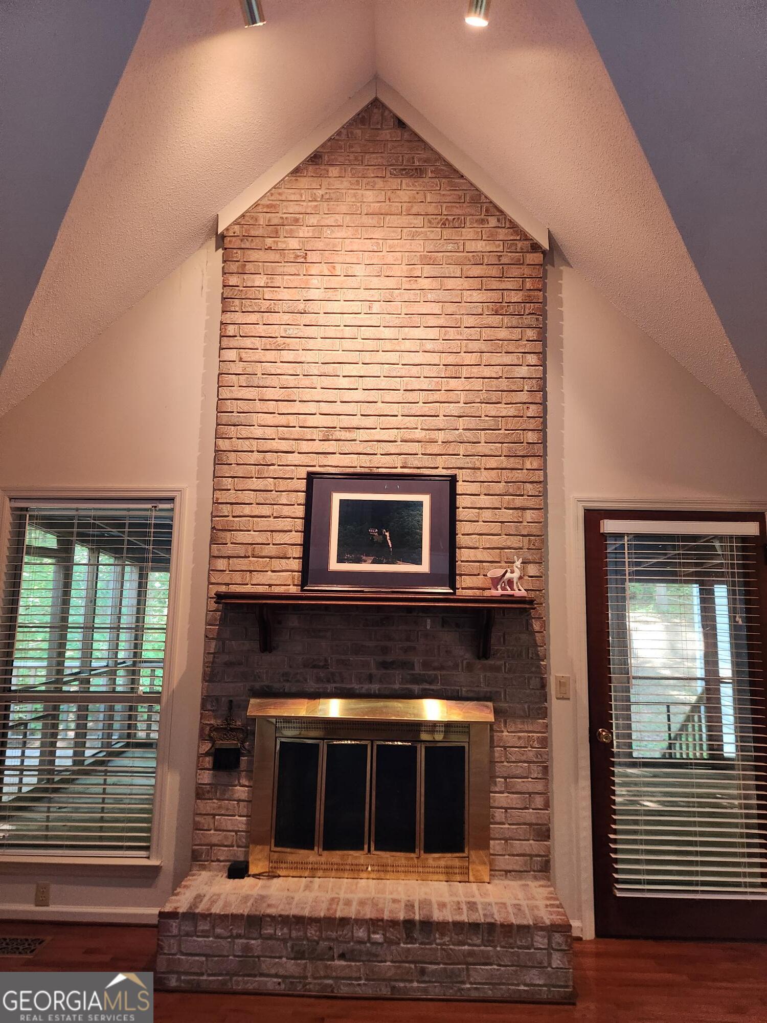 415 Highway 151 Property Photo 14