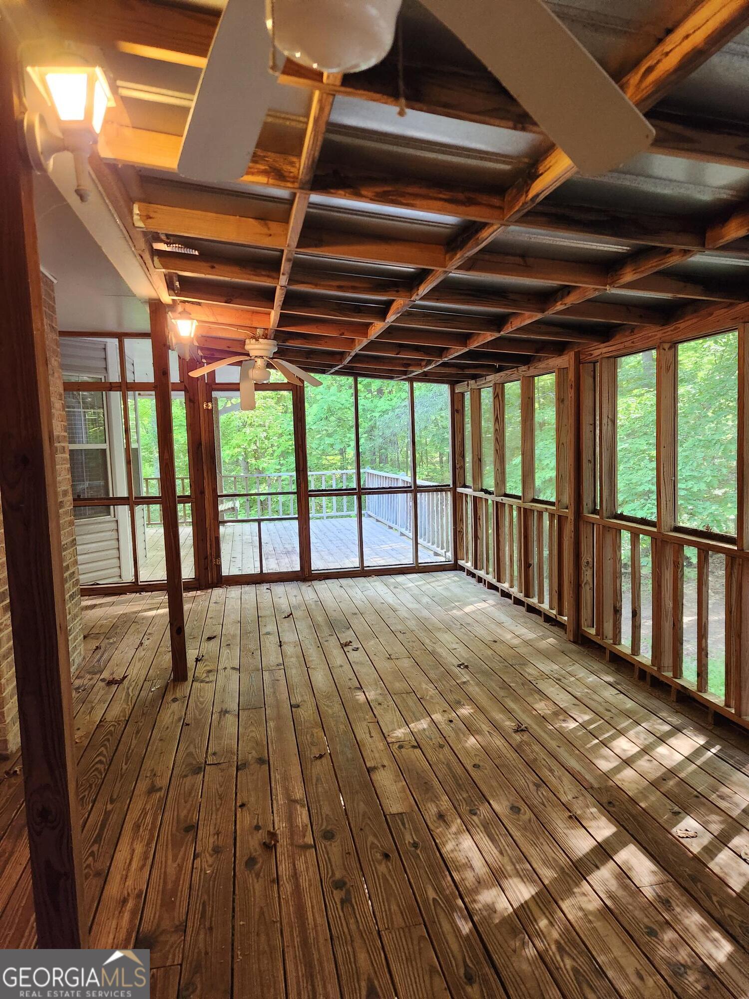 415 Highway 151 Property Photo 21