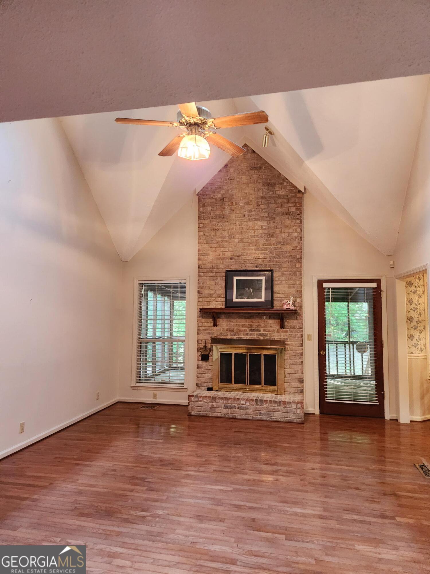 415 Highway 151 Property Photo 23
