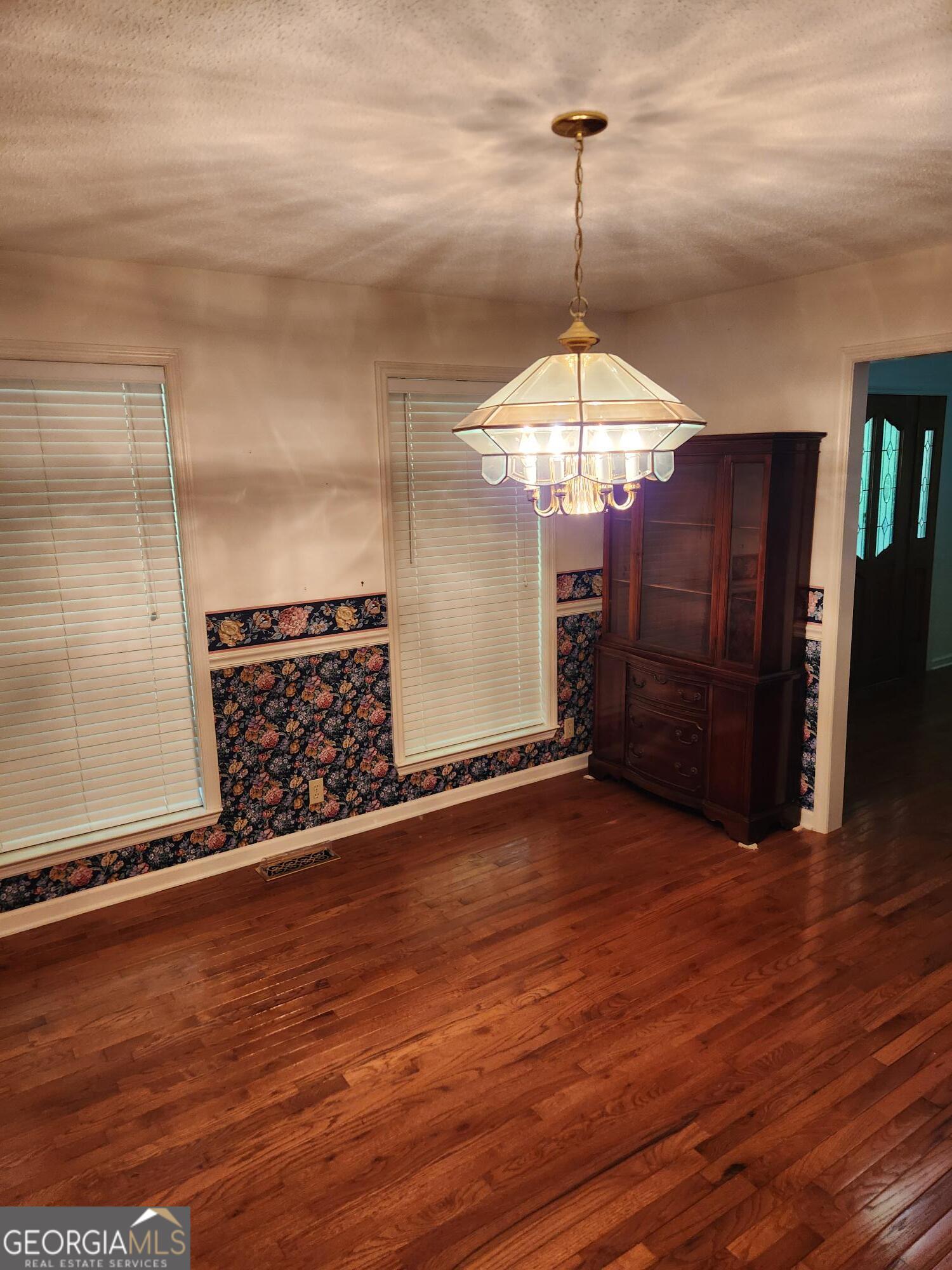 415 Highway 151 Property Photo 33