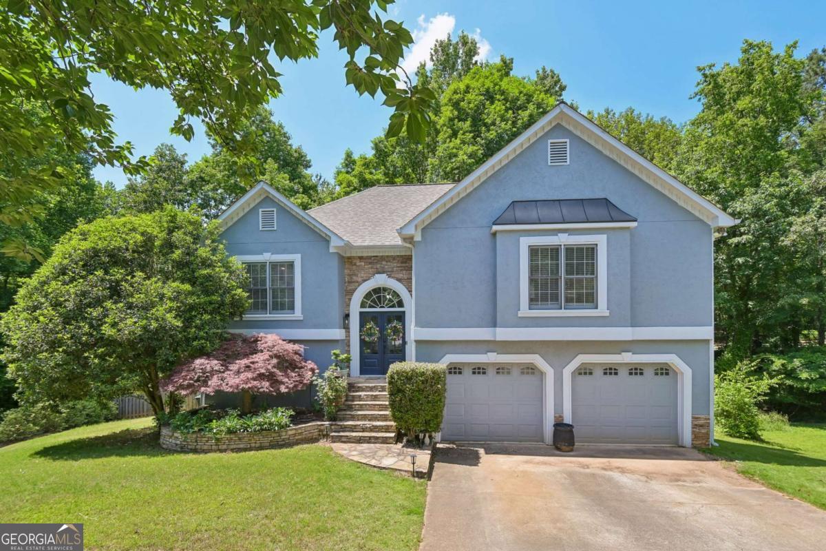 421 Middle Valley Lane