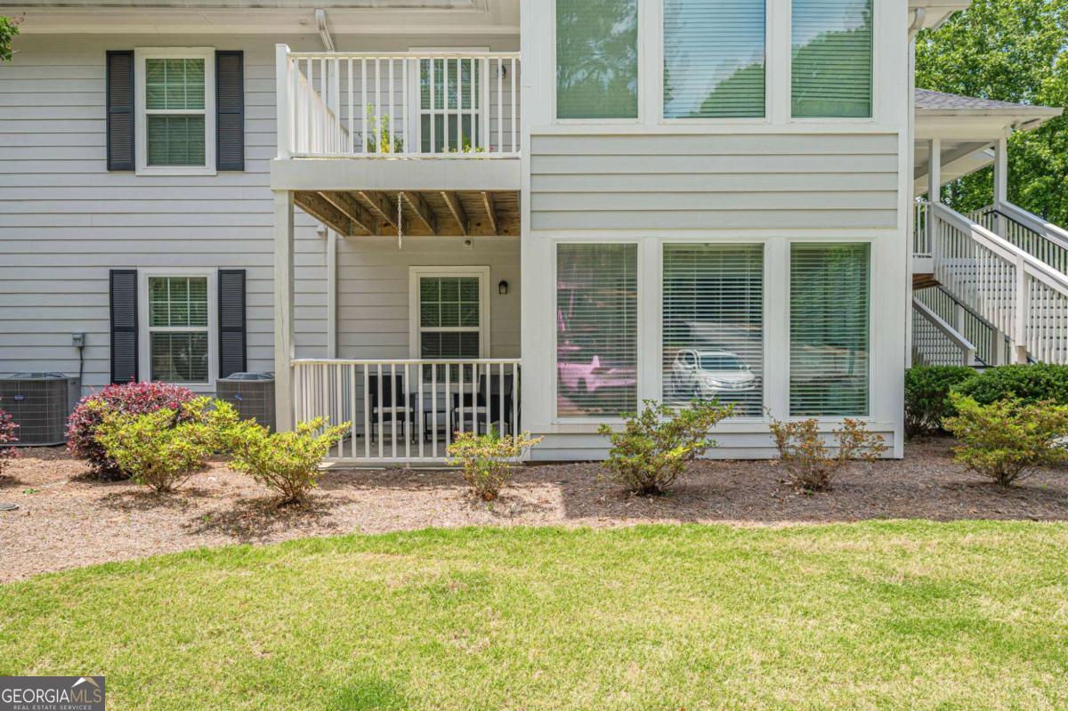 1606 Alexandria Court Se Property Photo 6