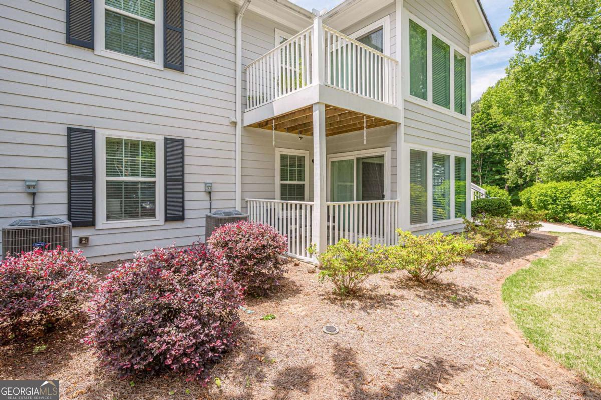 1606 Alexandria Court Se Property Photo 7