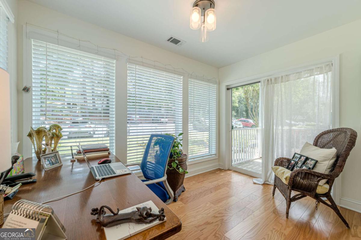 1606 Alexandria Court Se Property Photo 15