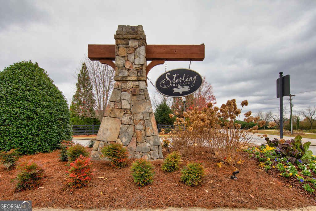 7819 Brass Lantern Drive Property Photo 1