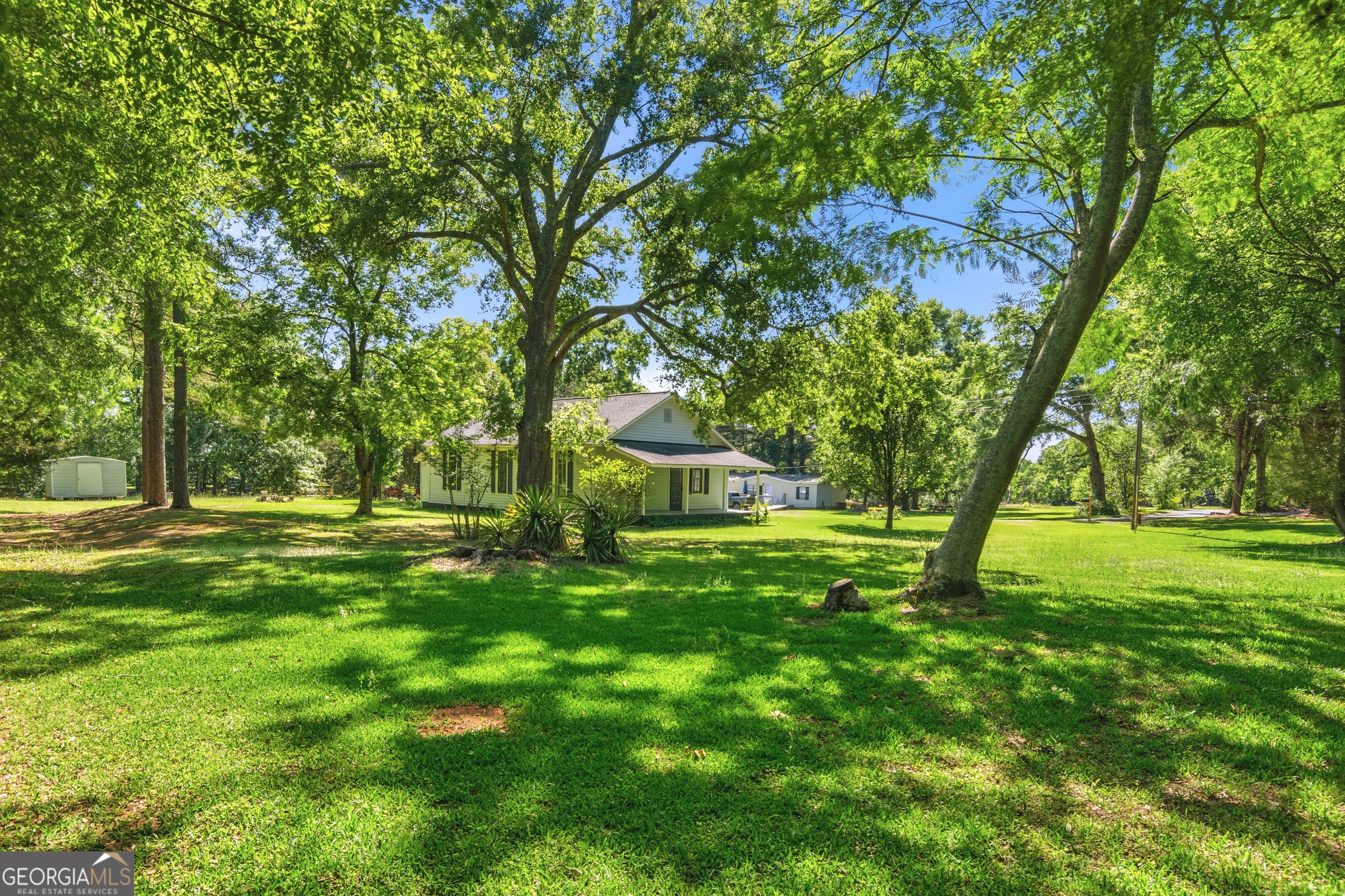110 Imperial Lakeview Drive Property Photo 7