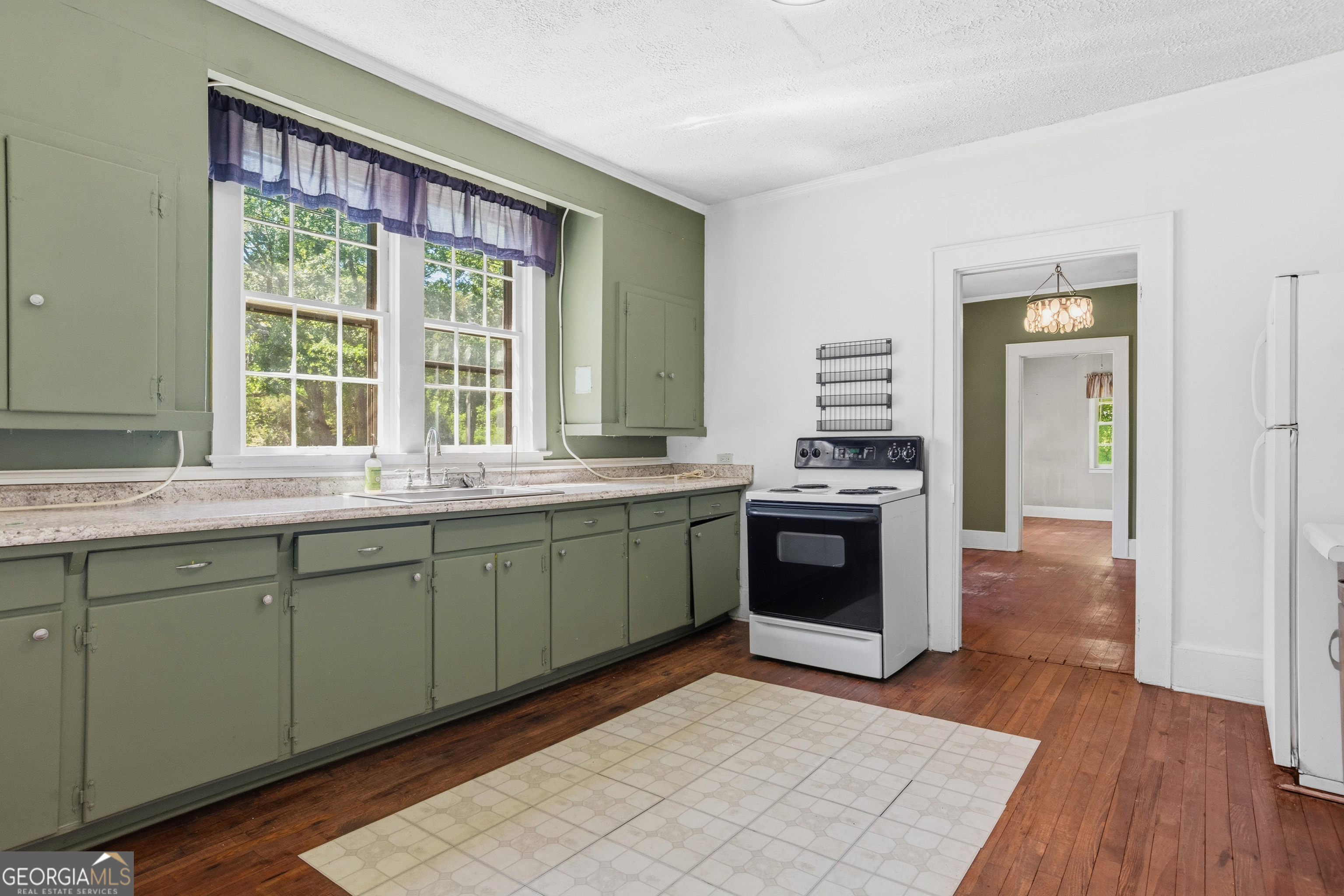 110 Imperial Lakeview Drive Property Photo 10