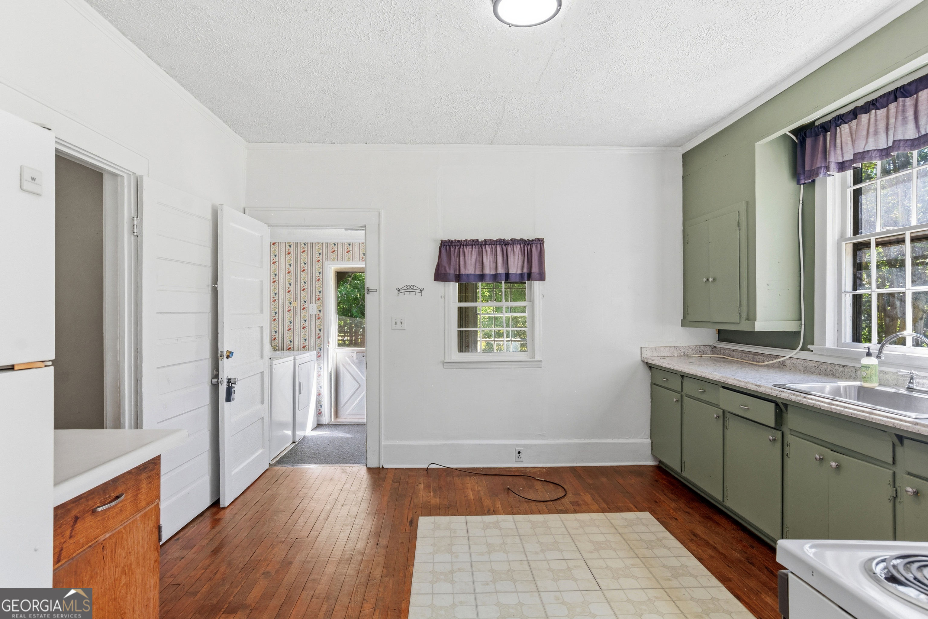 110 Imperial Lakeview Drive Property Photo 12