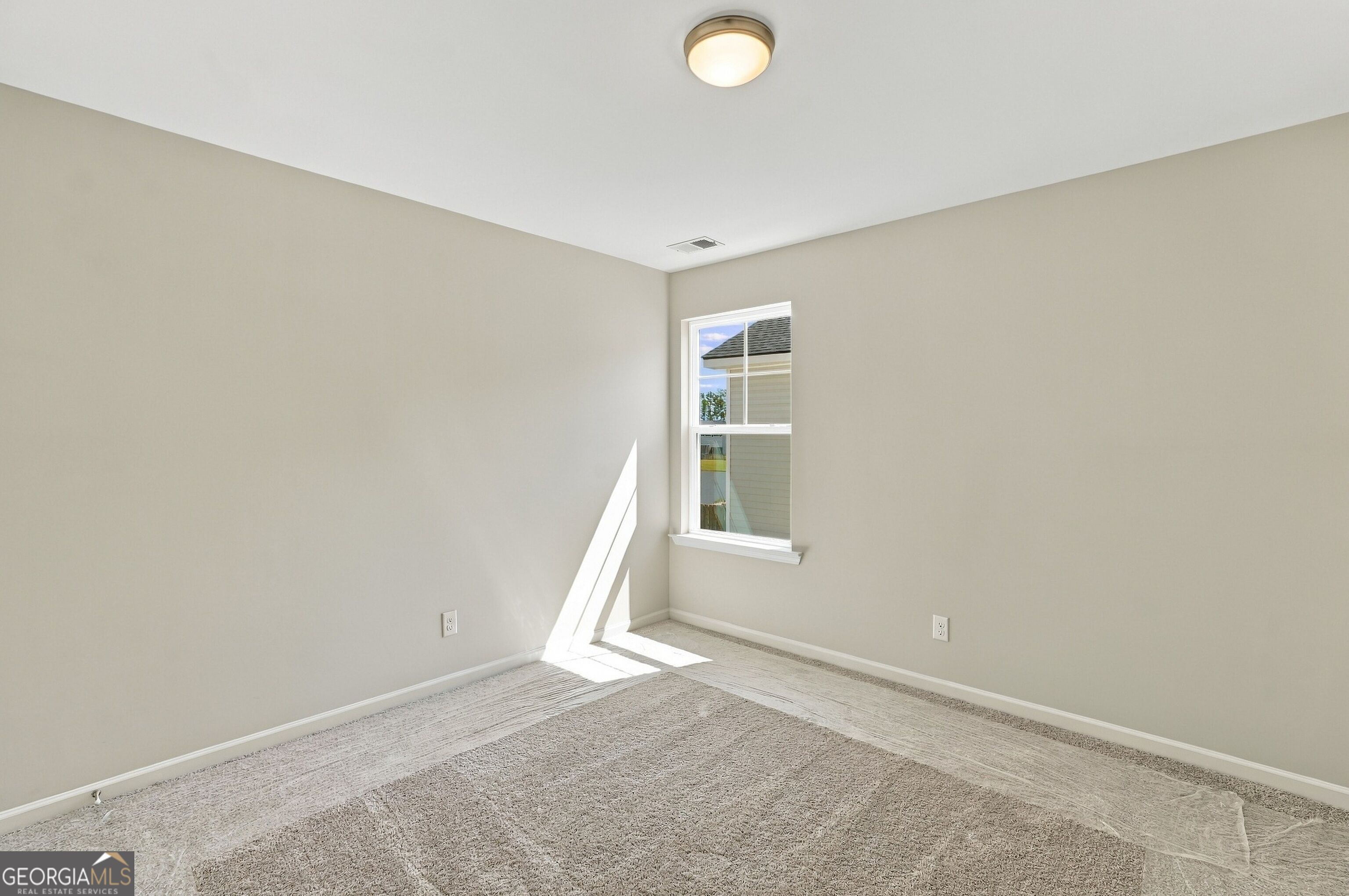 318 Creek Way Property Photo 28