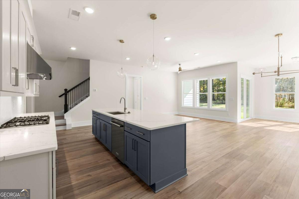 3547 Cedarvale Court Property Photo 15