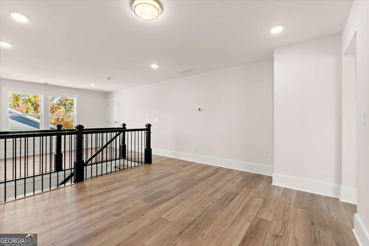 3547 Cedarvale Court Property Photo 43