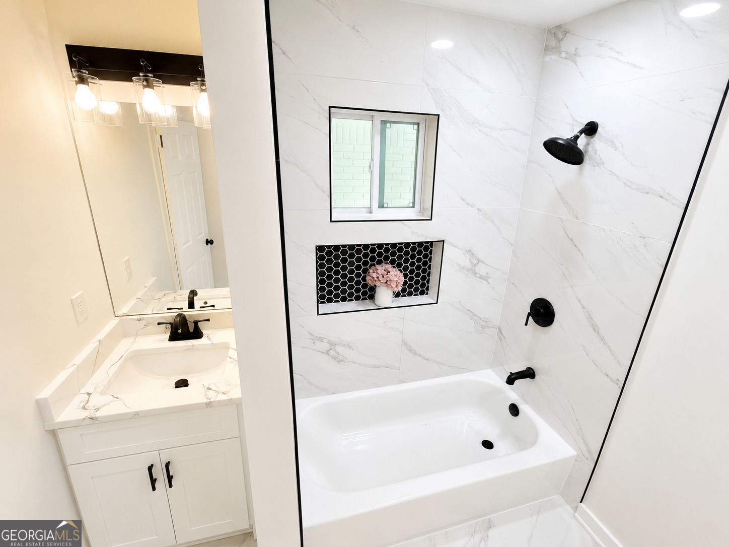 3994 E Hilda Circle Property Photo 6
