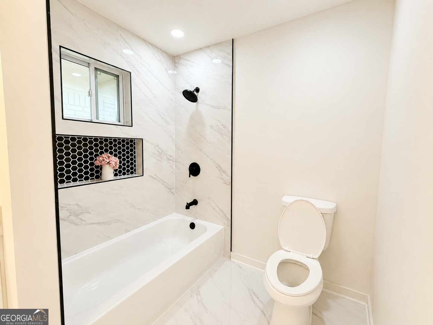 3994 E Hilda Circle Property Photo 7
