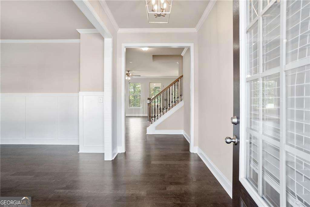 3946 Lockaby Way Property Photo 2