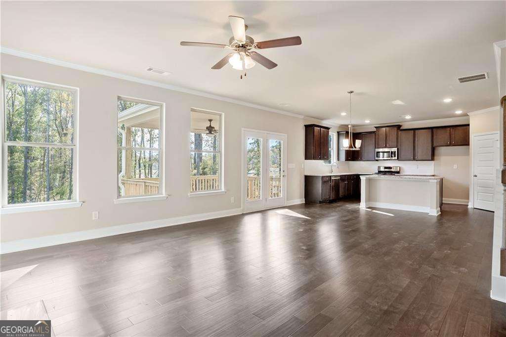 3946 Lockaby Way Property Photo 10