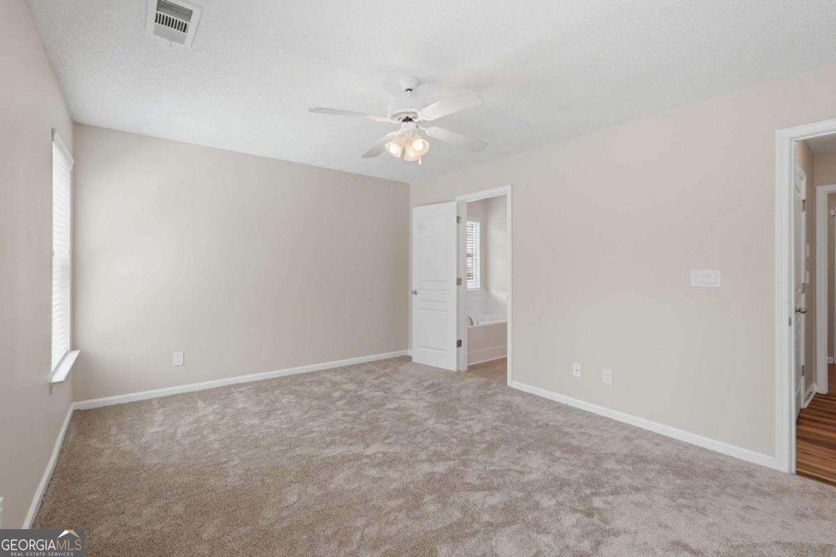 127 Hidden Lake Circle Property Photo 16