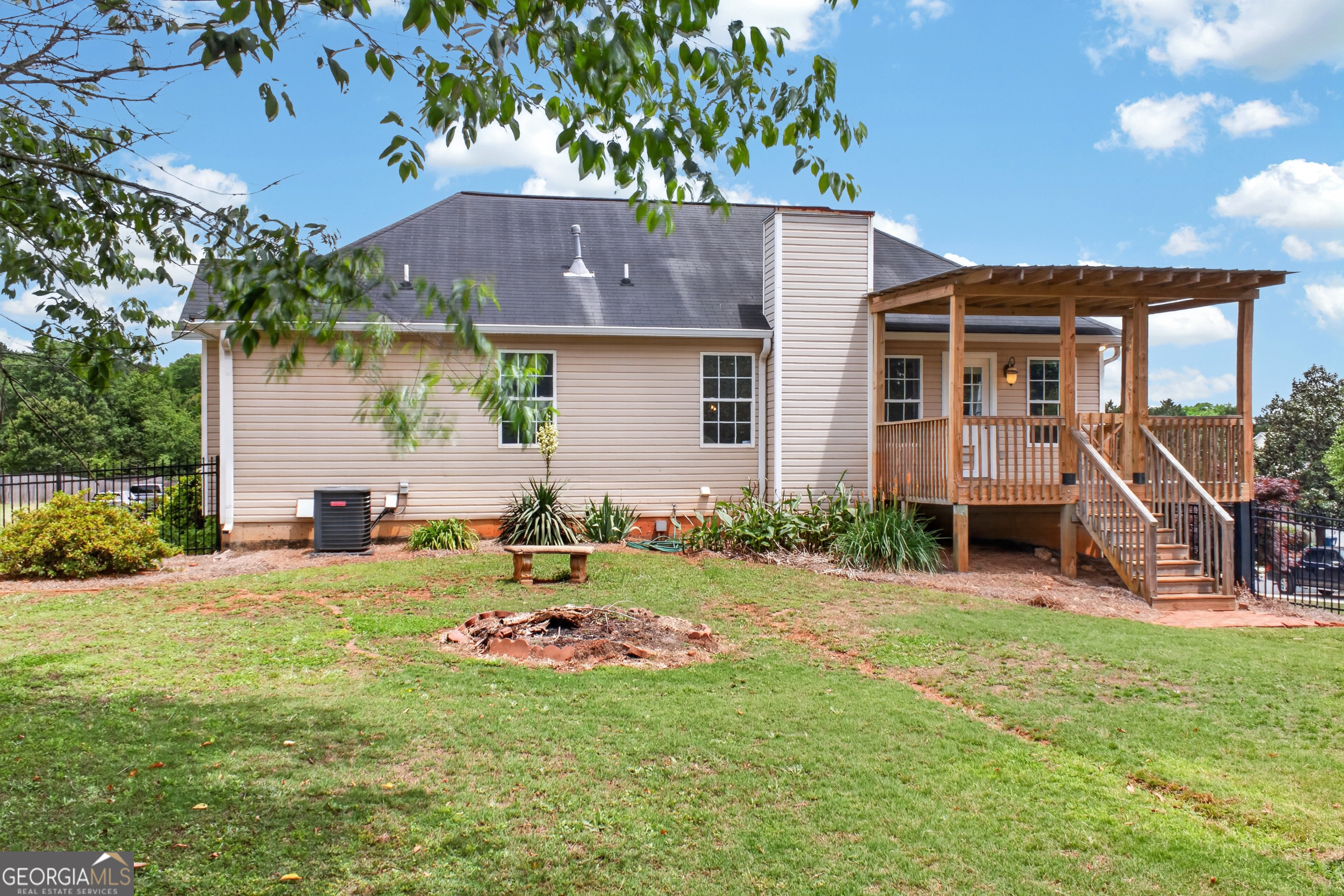 9 Ferry Crossing Drive Se Property Photo 33