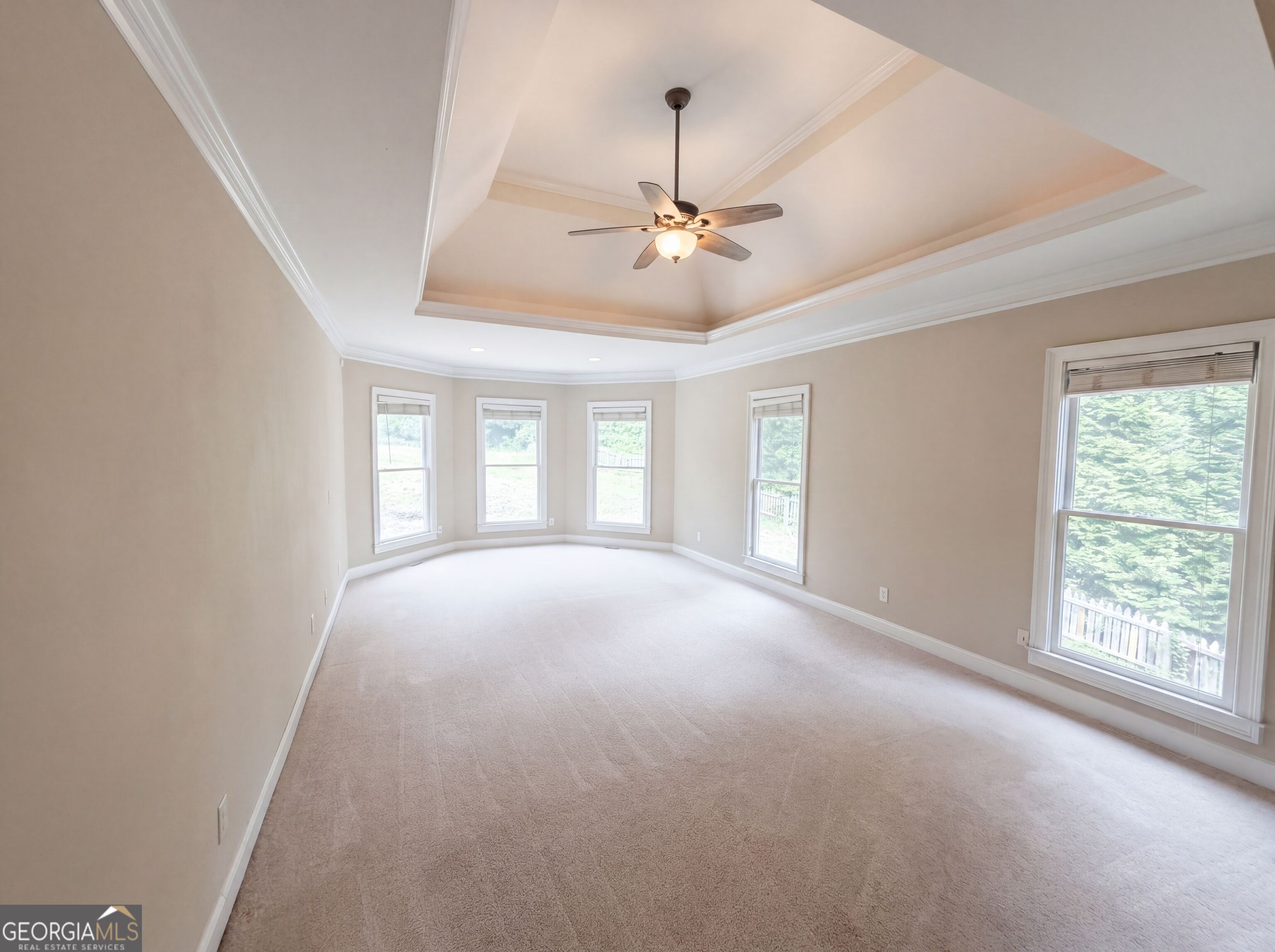 4710 Roswell Road Property Photo 19