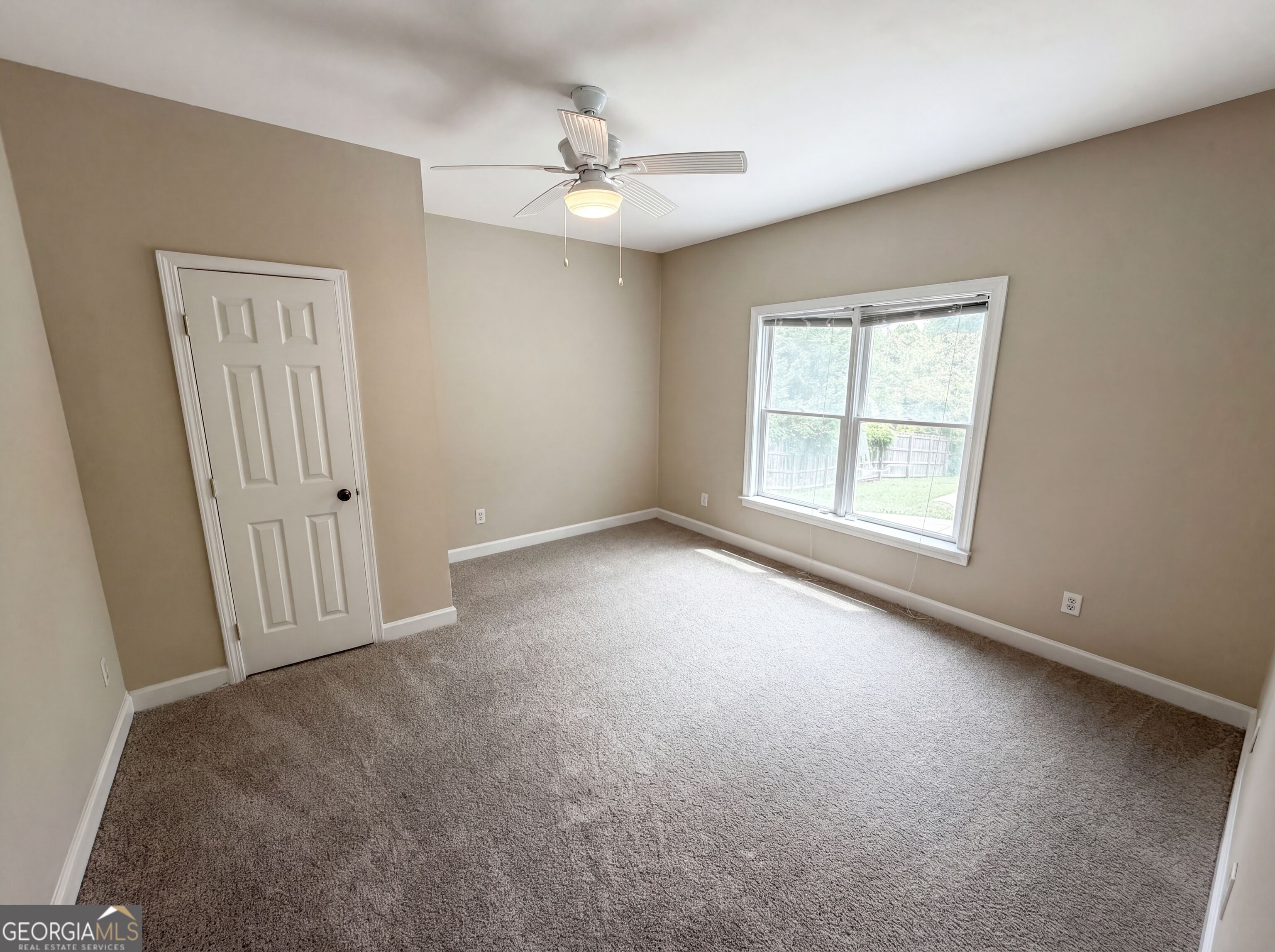 4710 Roswell Road Property Photo 35