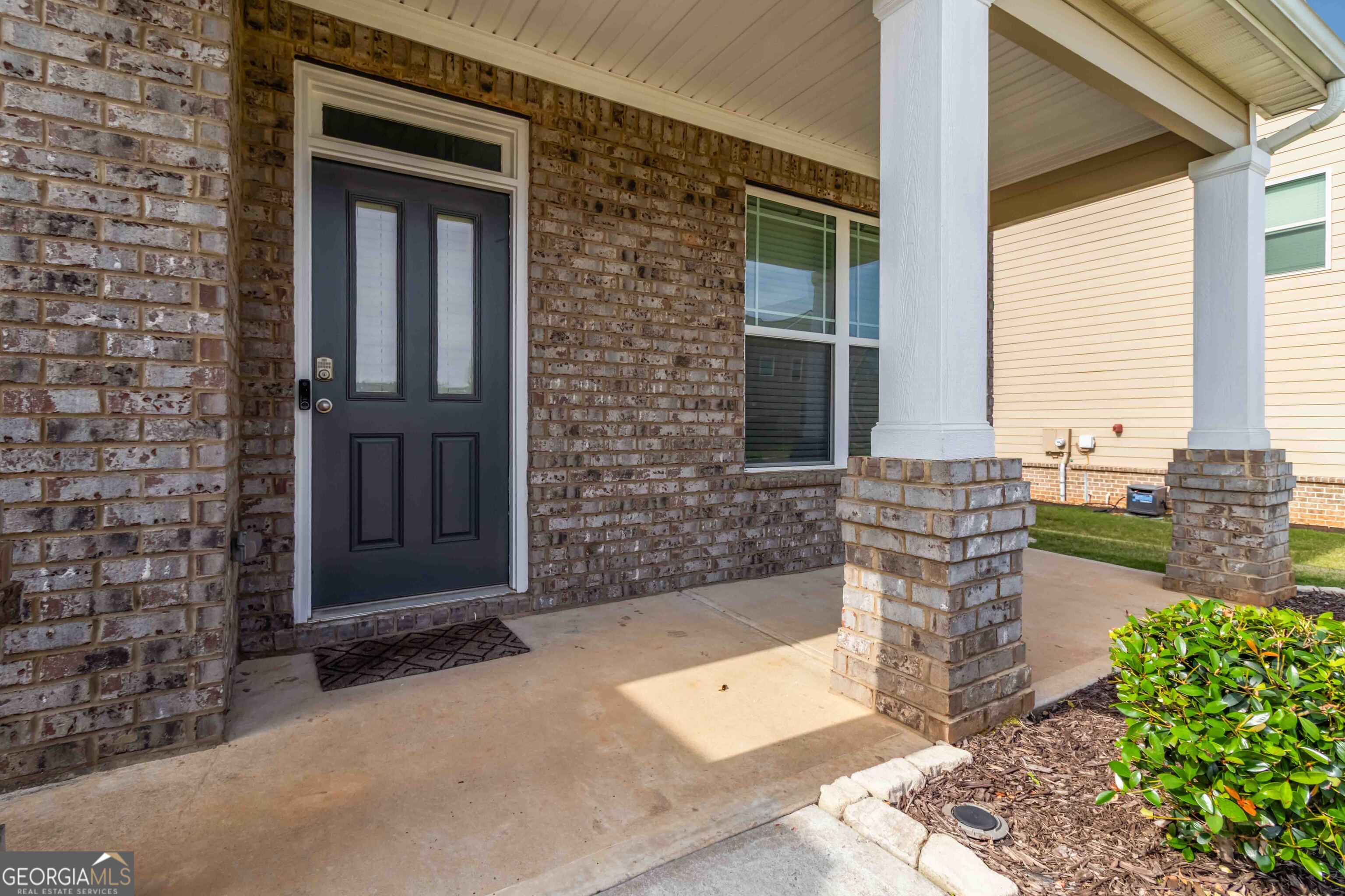 324 Conley Avenue Property Photo 6