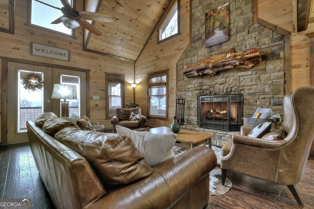 840 Deer Crest Road Property Photo 4