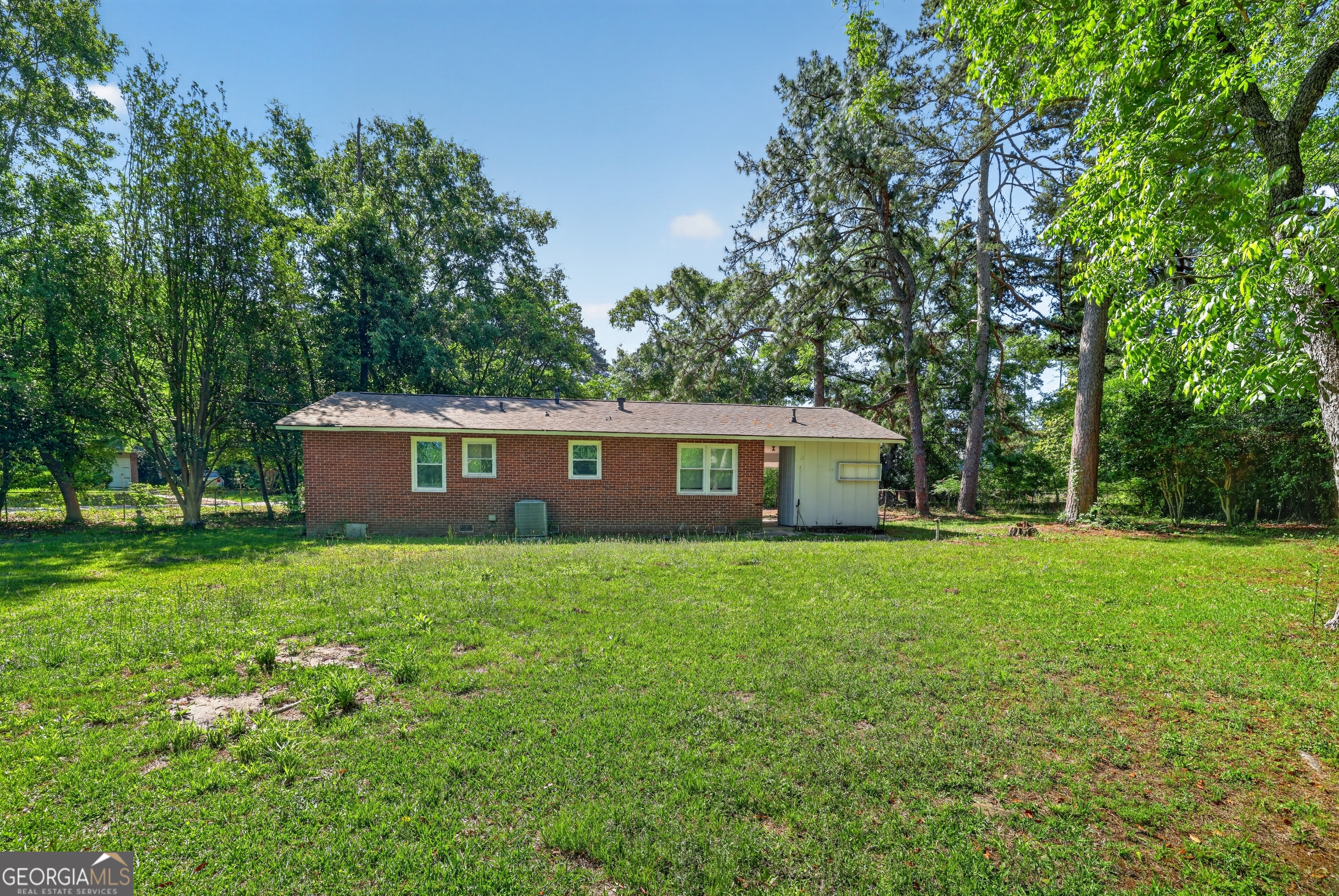 2309 Sumac Drive Property Photo 4